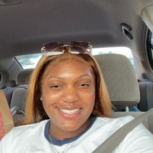 Meet your Posher, Jayla